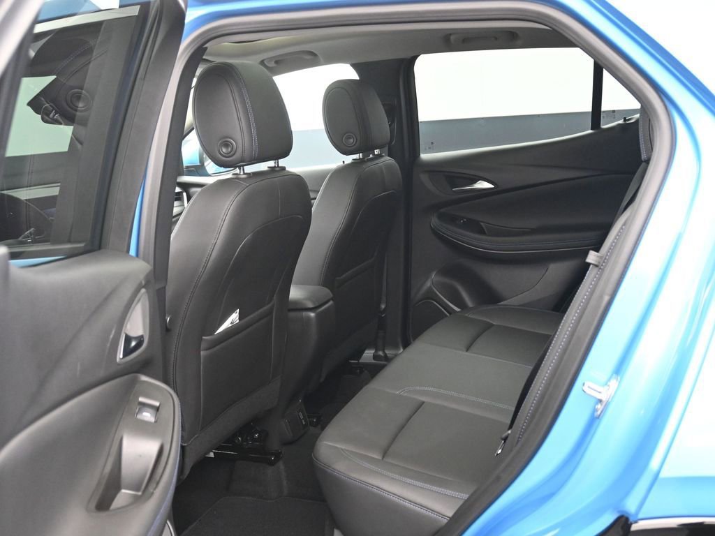 Used 2026 Buick Encore GX Sport Touring image 15