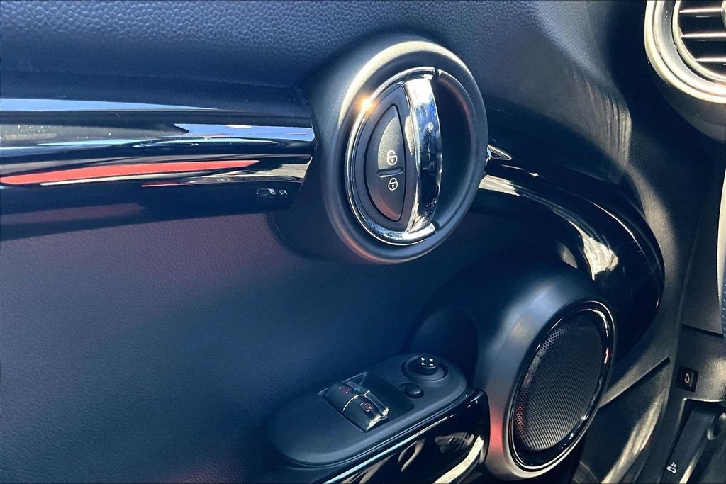 Used 2017 MINI Cooper John Cooper Works FWD image 12