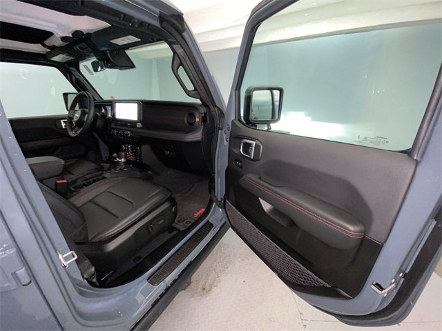 Used 2024 Jeep Wrangler Unlimited Rubicon image 24