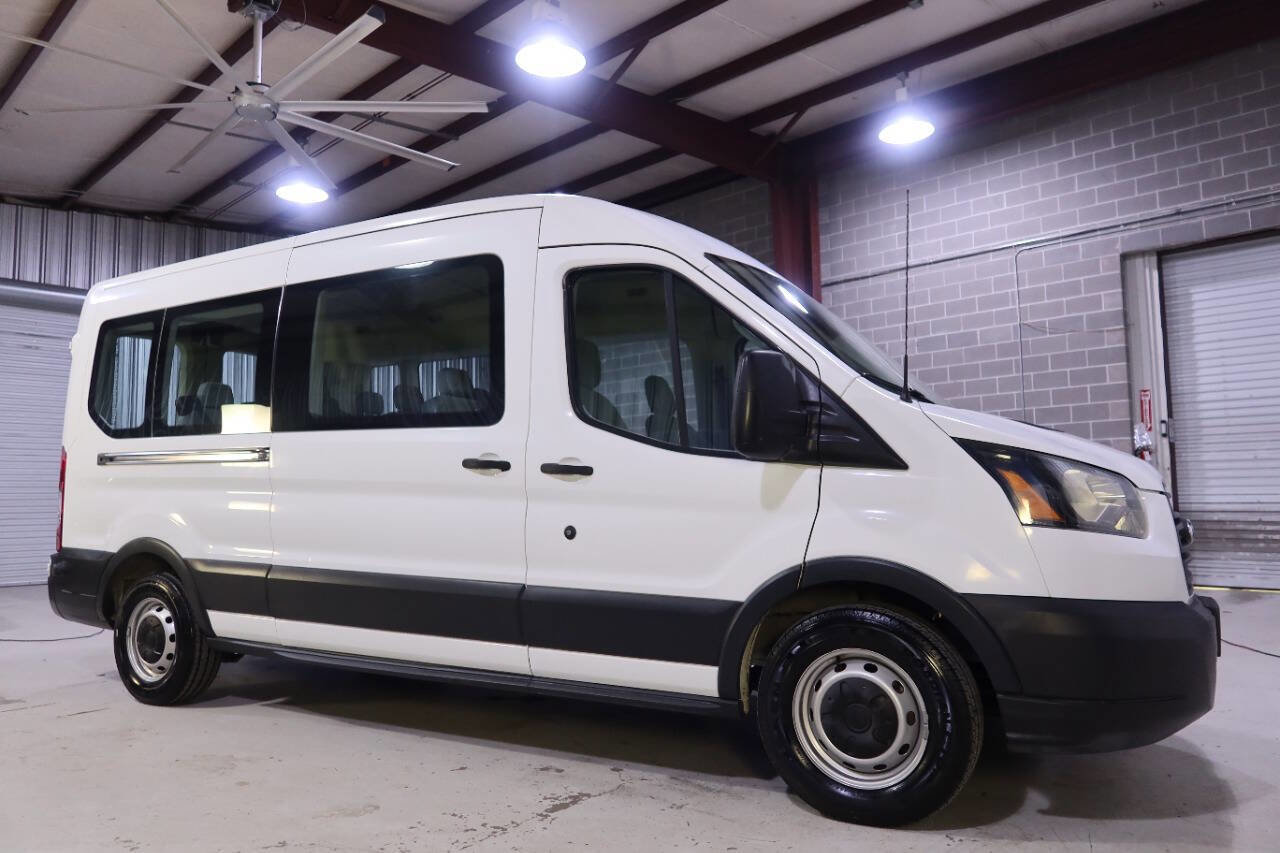 Used 2016 Ford Transit 350 XL image 7