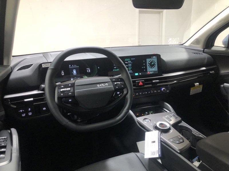 New 2026 Kia Sportage EX image 32