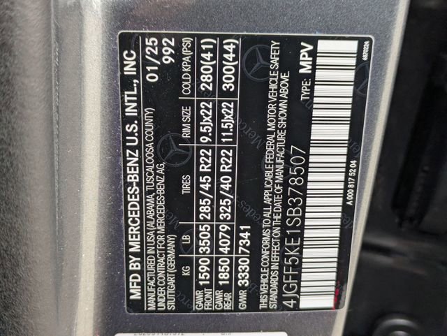 Used 2025 Mercedes-Benz GLS 450 4MATIC image 21