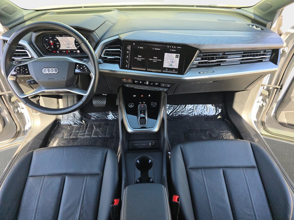 Used 2024 Audi Q4 e-tron Prestige w/ Black Optic Package AWD/4WD image 10