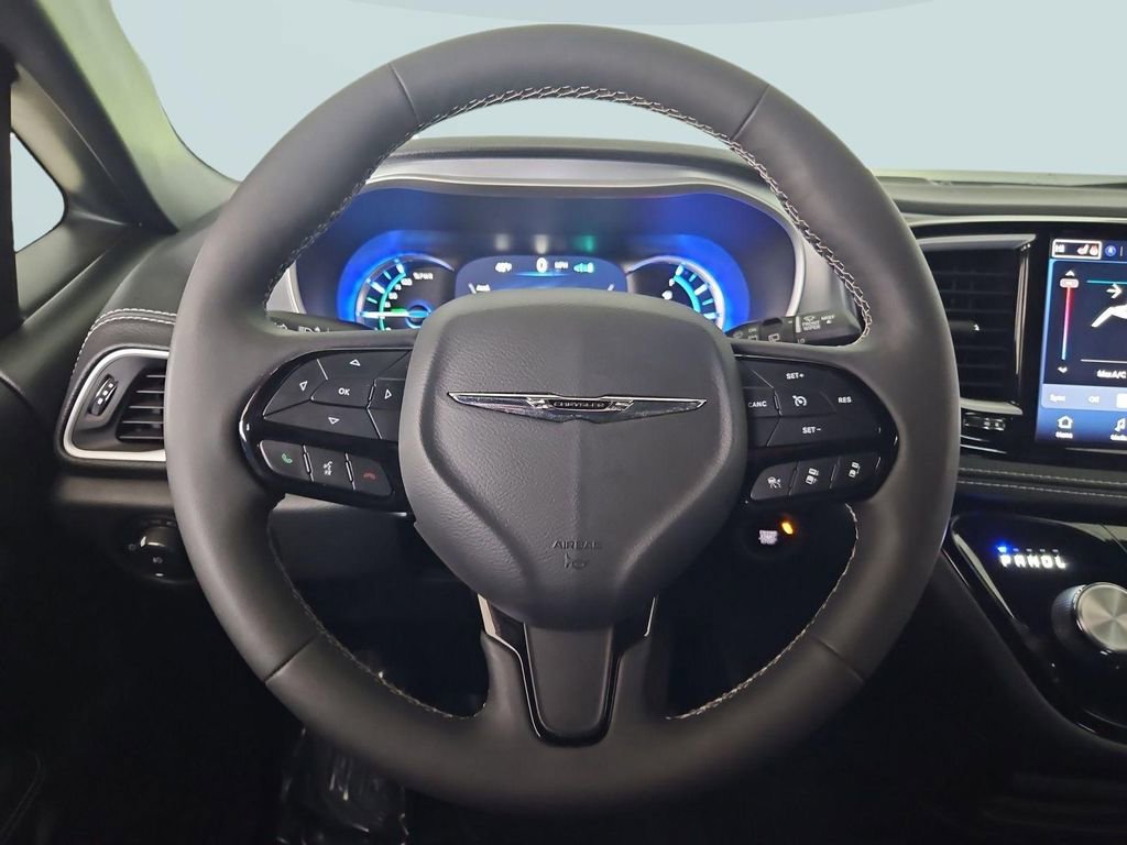 Used 2022 Chrysler Pacifica Touring-L w/ S Appearance Package image 14