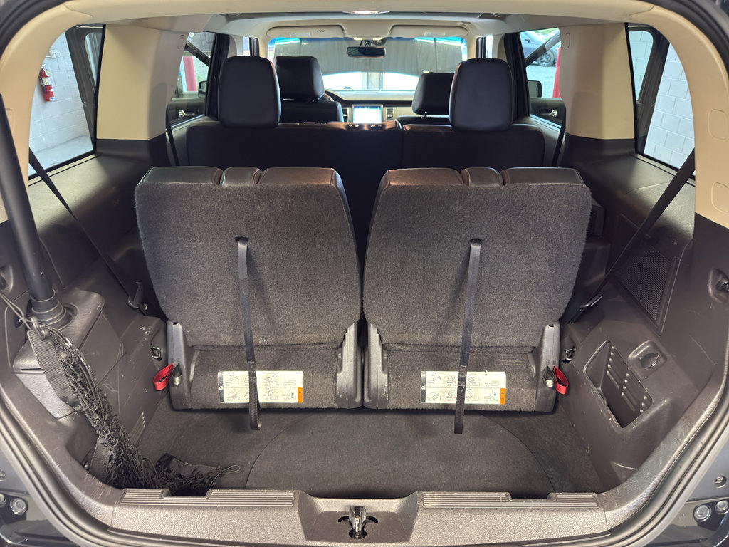 Used 2018 Ford Flex Limited AWD/4WD image 29