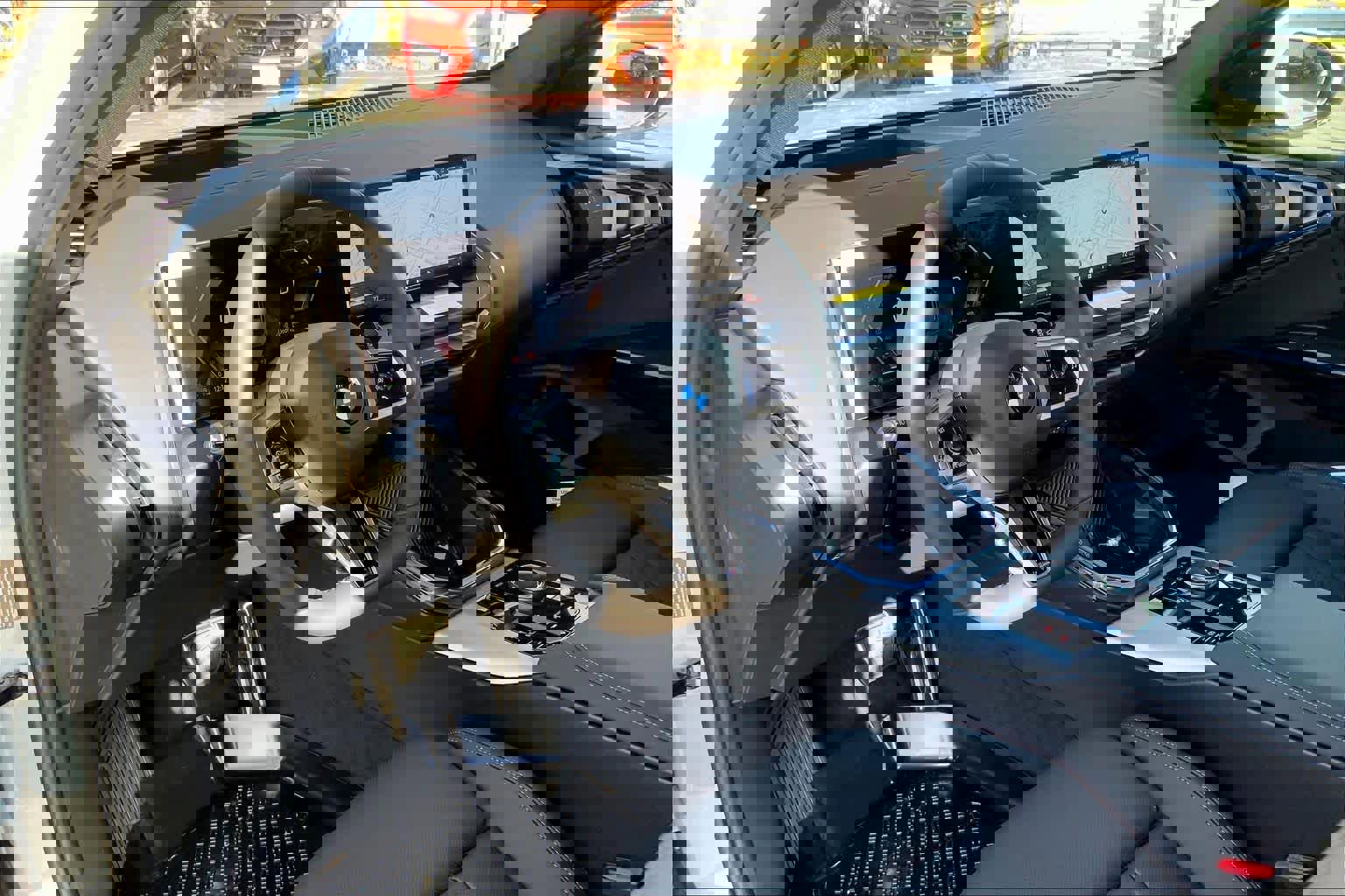 New 2026 BMW X3 xDrive30 w/ Premium Package image 8