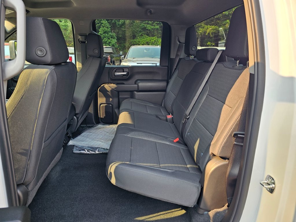 New 2026 Chevrolet Silverado 2500 Custom w/ Custom Value Package AWD/4WD image 18