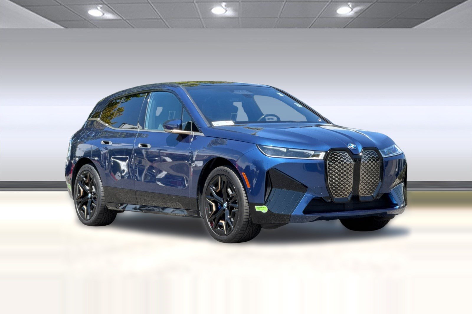 Used 2023 BMW iX M60 w/ Executive Package AWD/4WD image 7