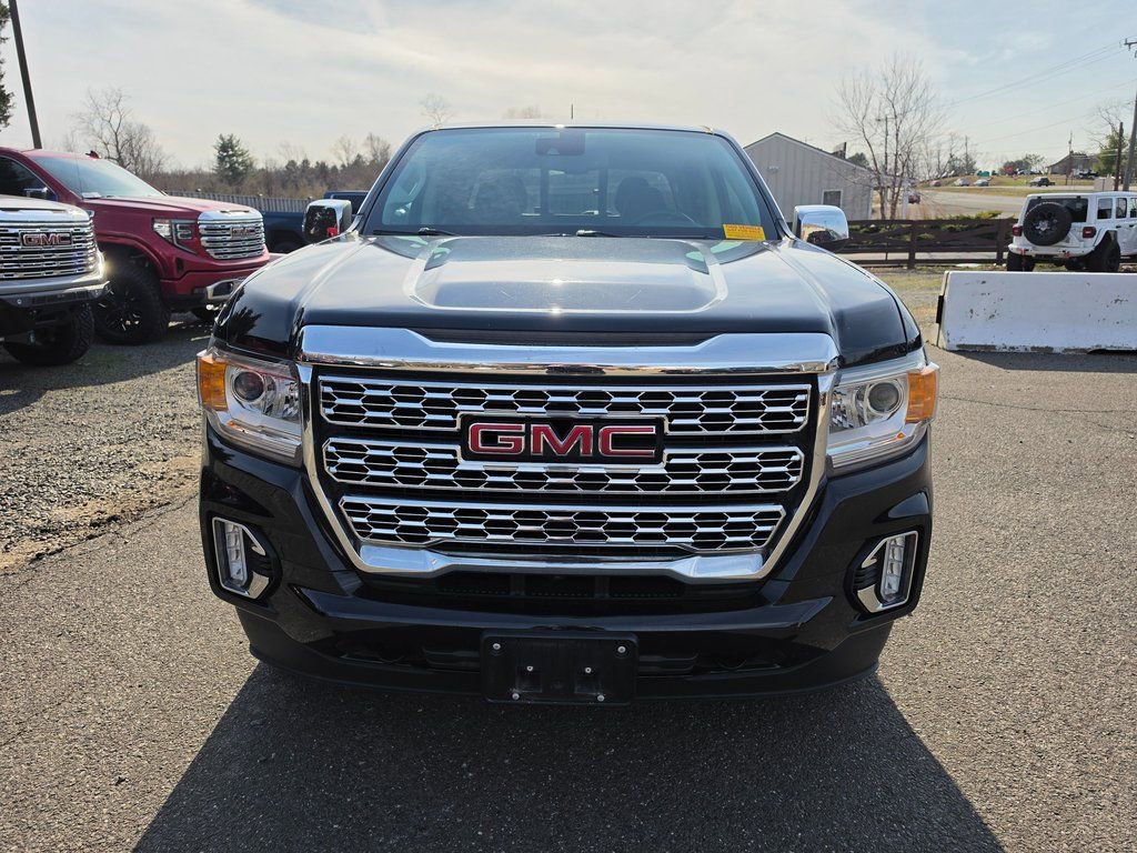 Used 2021 GMC Canyon Denali image 2