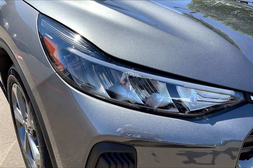 Used 2025 Ford Escape ST-Line image 30