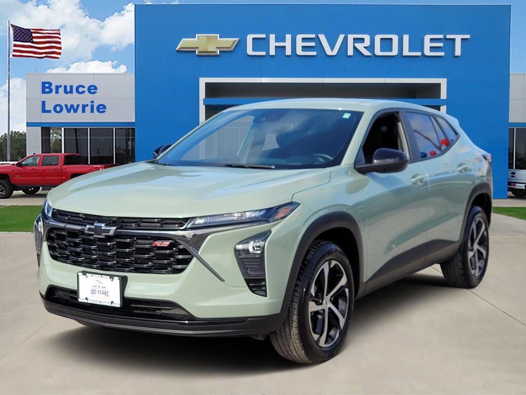 Used 2024 Chevrolet Trax RS FWD image 1