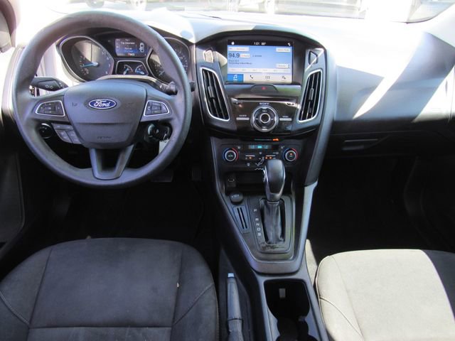 Used 2018 Ford Focus SEL FWD image 13