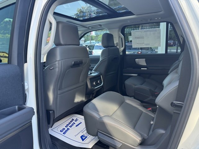 New 2025 Ford Expedition Max Active image 15