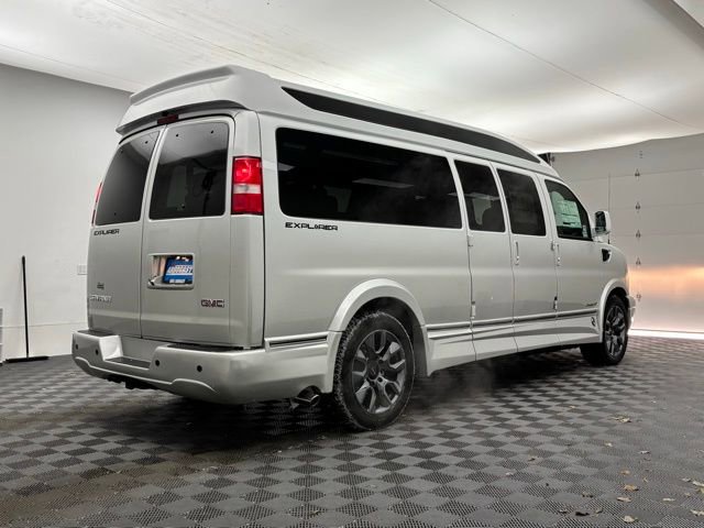 New 2025 GMC Savana 2500 Extended w/ Driver Convenience Package image 15