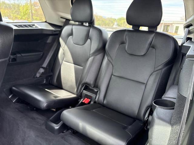 Used 2020 Volvo XC90 T6 Momentum image 8