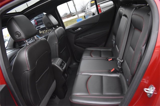 Certified 2022 Chevrolet Equinox RS w/ RS Leather Package image 19