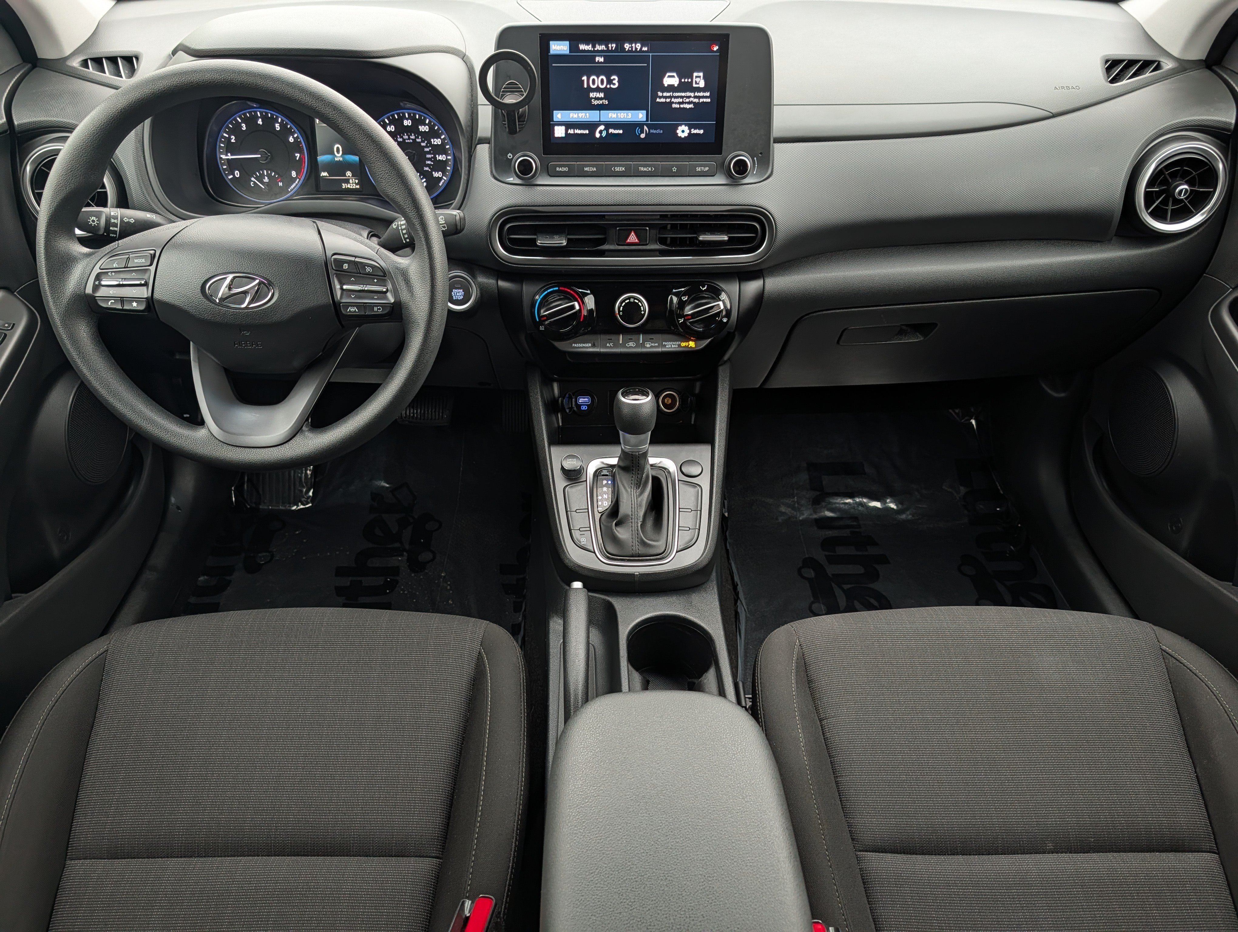 Certified 2022 Hyundai Kona SEL FWD image 10