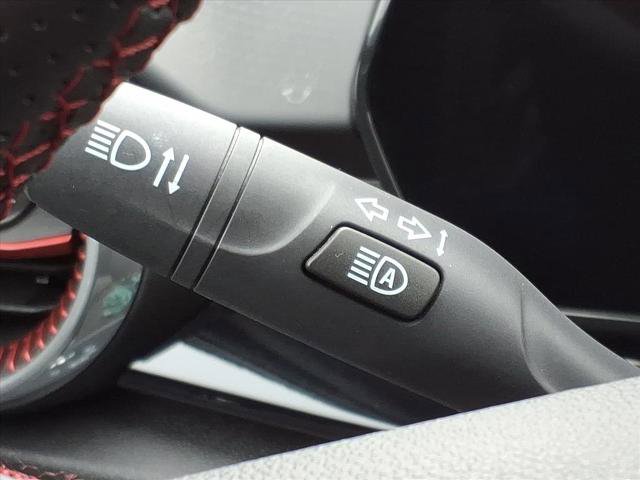 Used 2025 Chevrolet Trax RS image 18