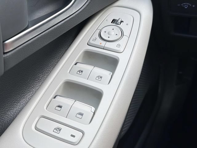 Used 2025 Hyundai Sonata SEL FWD image 22