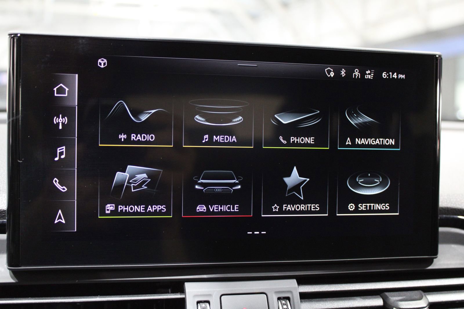 Used 2022 Audi SQ5 Premium w/ Convenience Package image 32