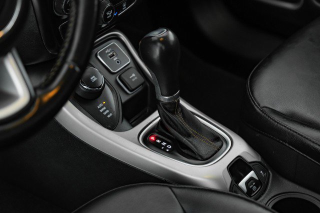 Used 2021 Jeep Compass Latitude AWD/4WD image 18