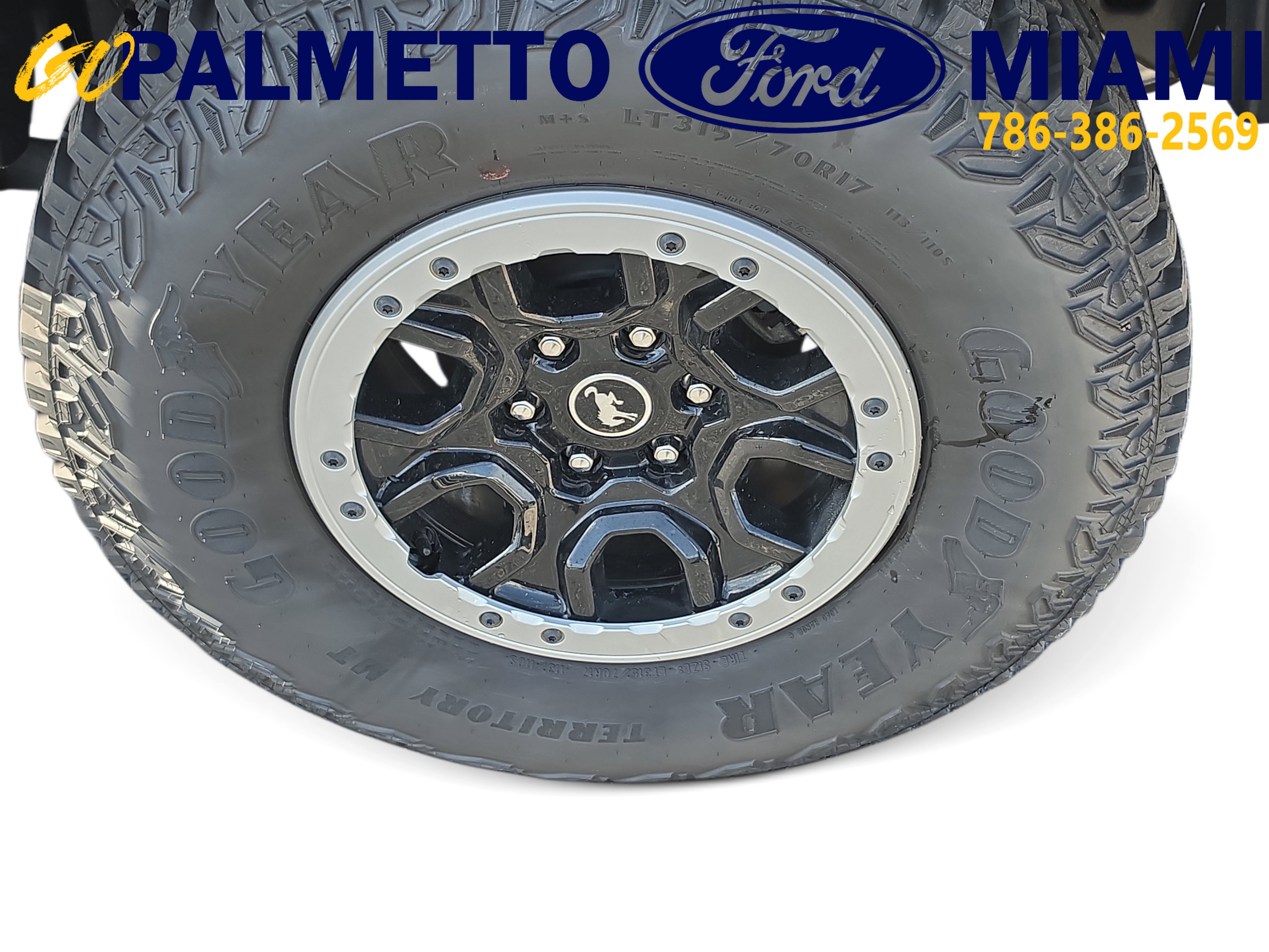 Used 2024 Ford Bronco Badlands AWD/4WD image 9