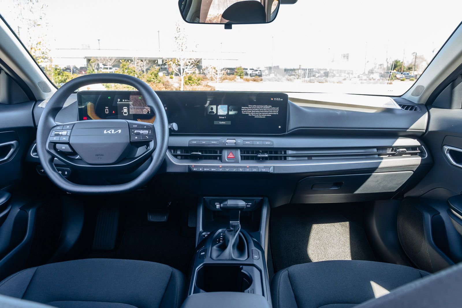 New 2026 Kia K4 LXS image 17
