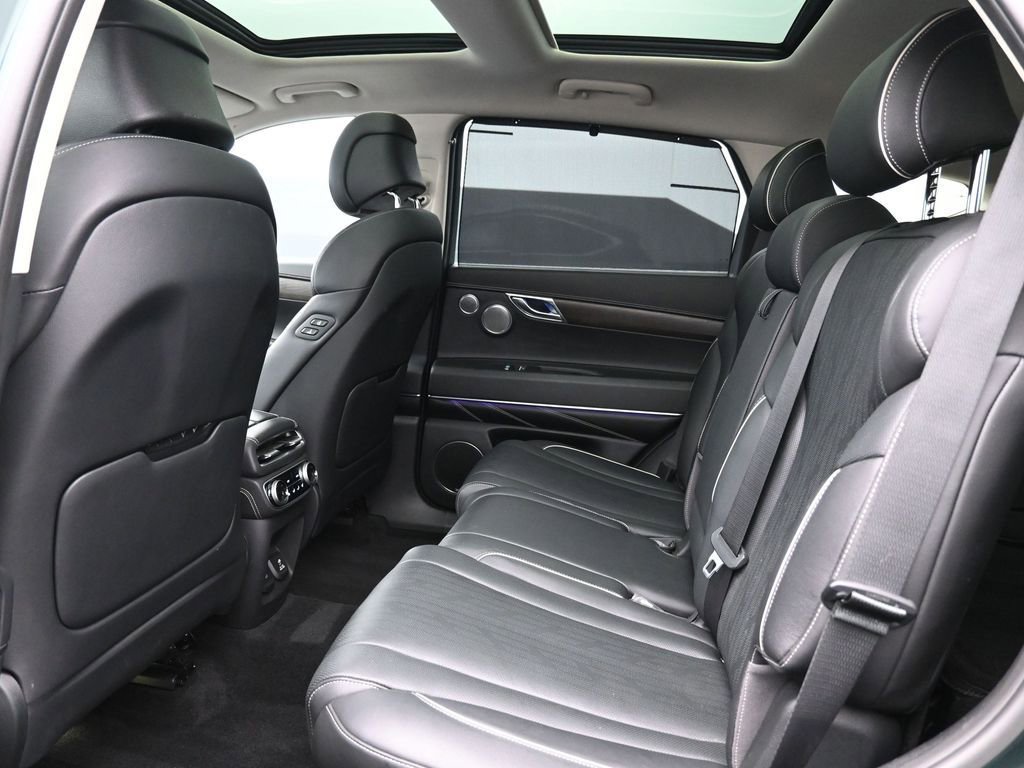 Used 2023 Genesis GV80 3.5T w/ Advanced Package image 20