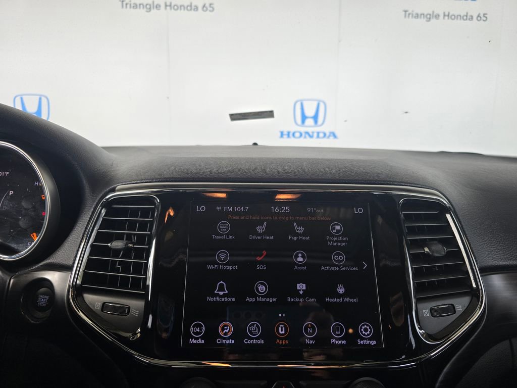 Used 2021 Jeep Grand Cherokee Laredo X RWD image 7
