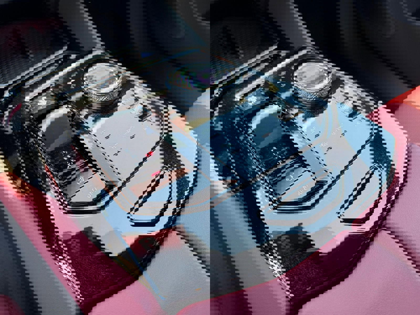 New 2026 BMW 540i xDrive AWD/4WD image 28