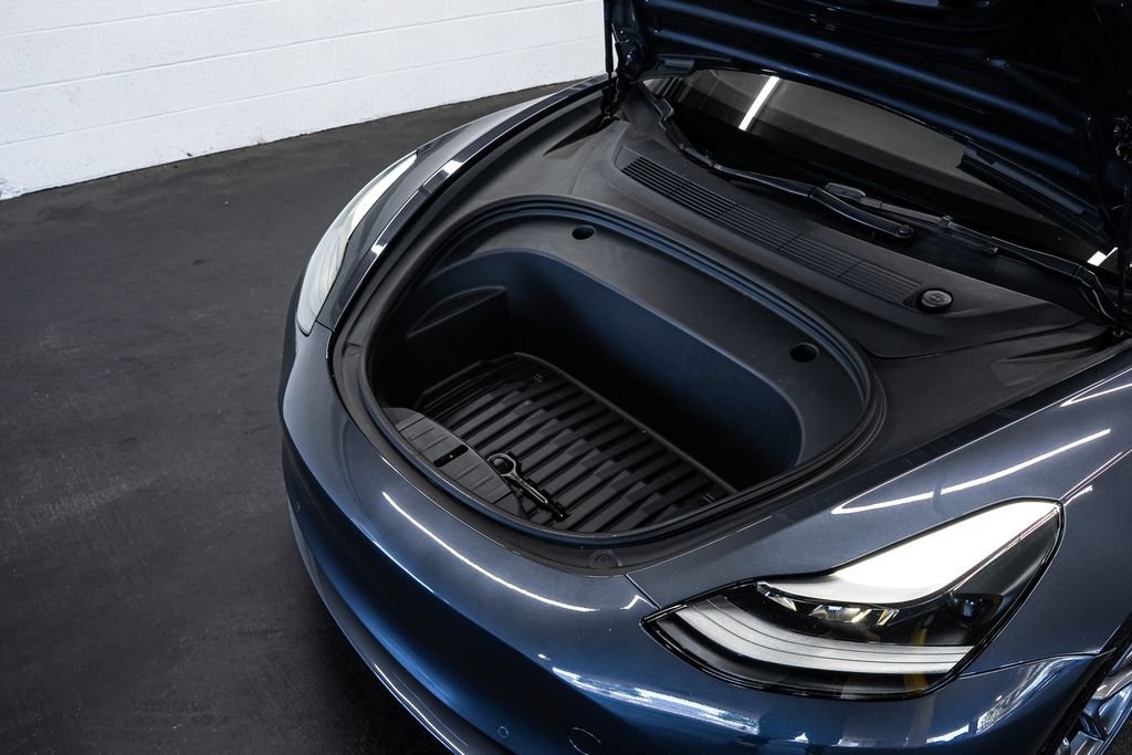 Used 2022 Tesla Model 3 Long Range AWD/4WD image 9