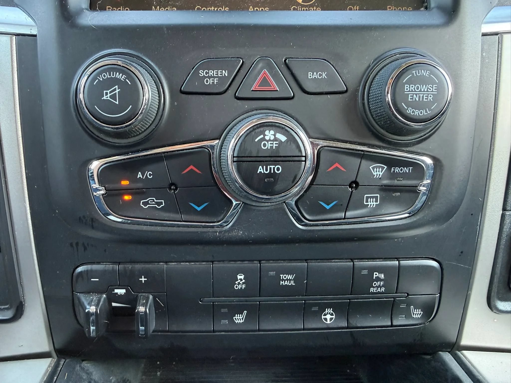 Used 2017 RAM 2500 Big Horn w/ Black Appearance Group AWD/4WD image 23