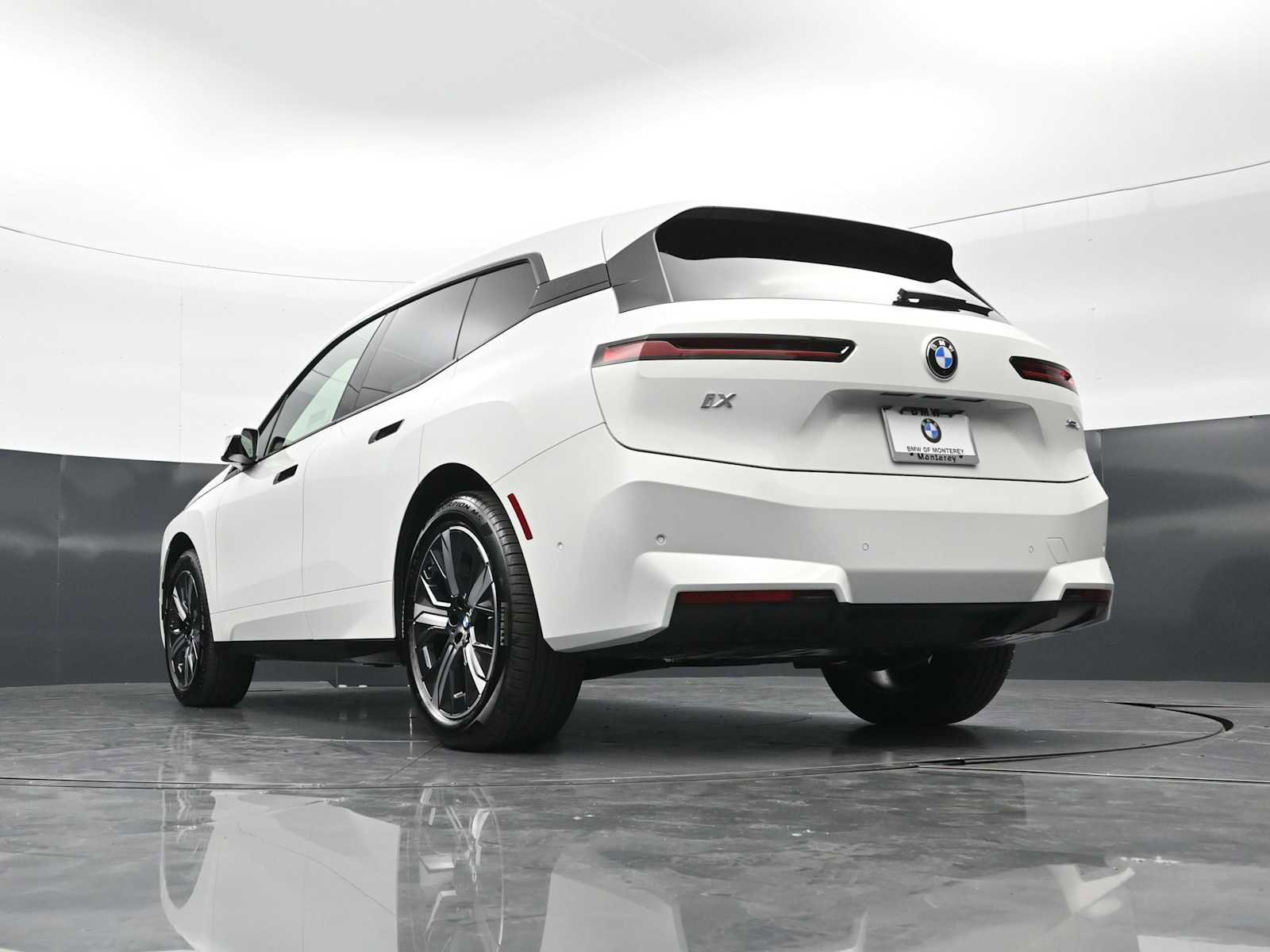 New 2026 BMW iX xDrive60 AWD/4WD image 23