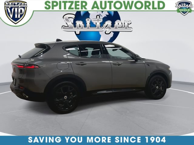 Used 2025 Dodge Hornet R/T w/ R/T Blacktop Package image 9