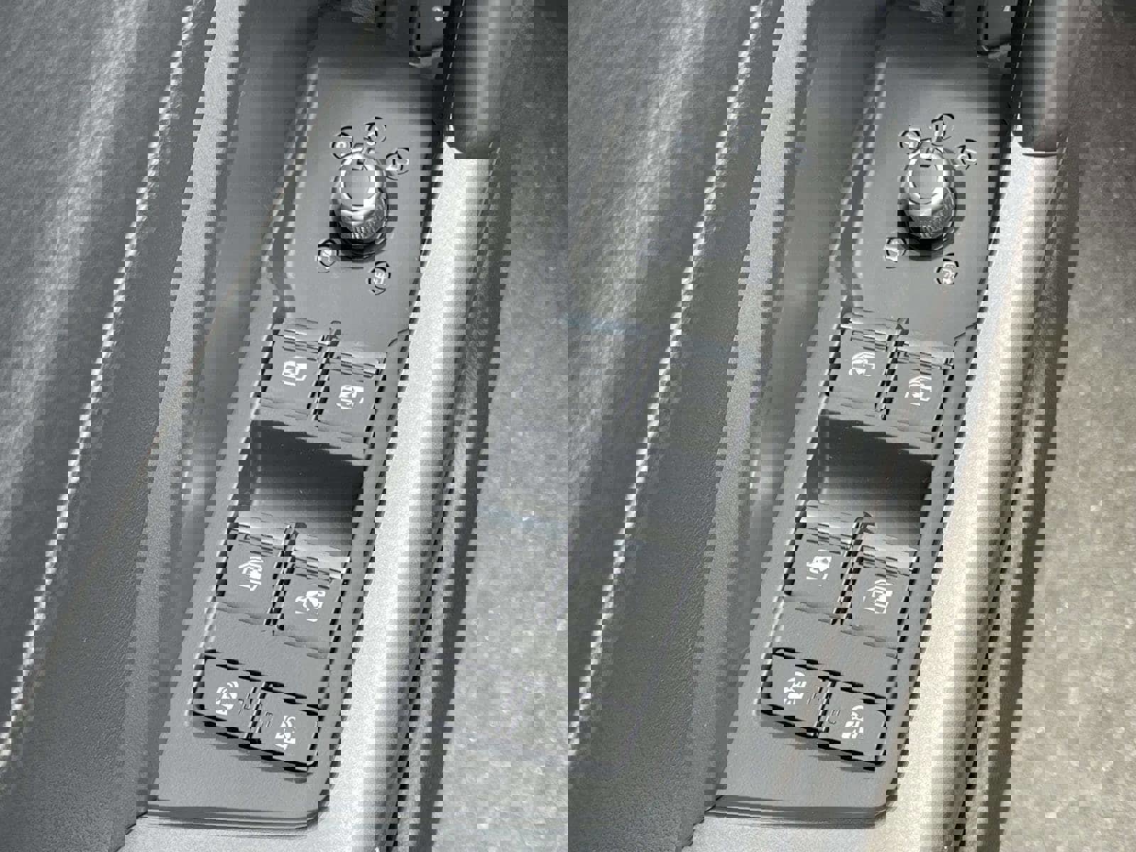 Used 2025 Audi Q3 2.0T Premium w/ Convenience Package AWD/4WD image 15