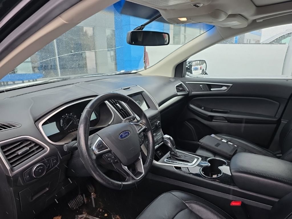 Used 2016 Ford Edge SEL w/ Equipment Group 201A image 7