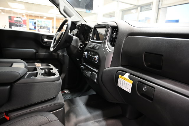 New 2026 Chevrolet Silverado 1500 Custom Trail Boss w/ Turbomax Blackout Package AWD/4WD image 16