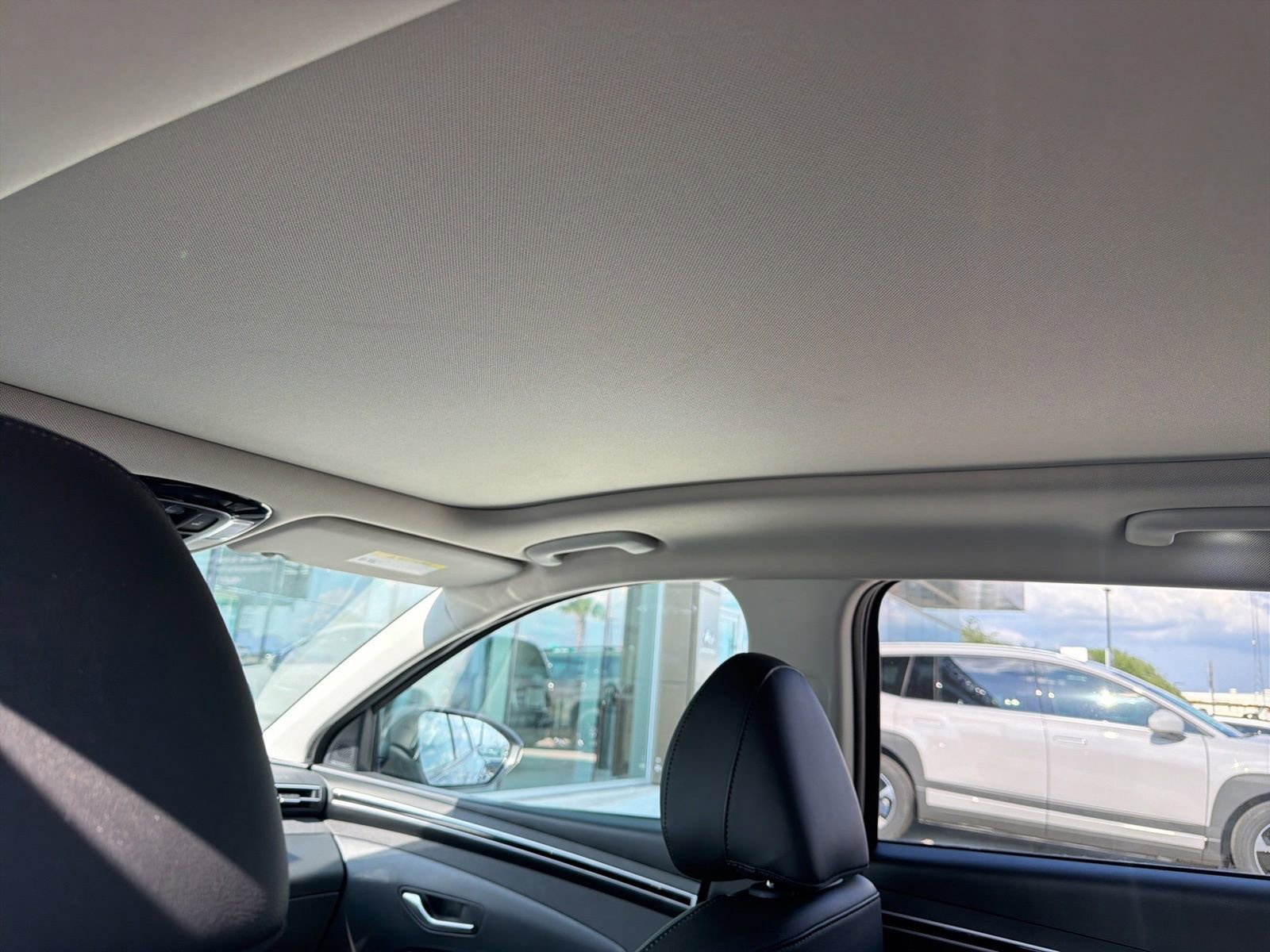 Used 2024 Hyundai Tucson Limited FWD image 18