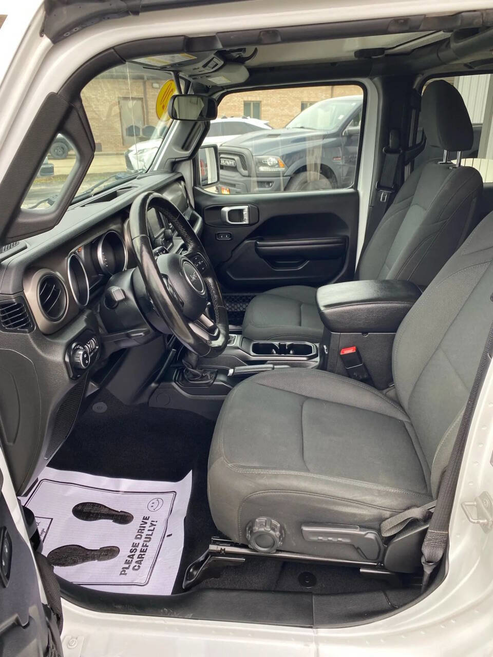 Used 2020 Jeep Gladiator Sport w/ Quick Order Package 24S image 12