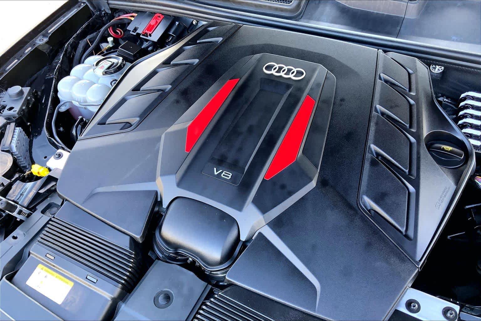 Used 2024 Audi SQ7 Prestige w/ S Sport Package AWD/4WD image 33