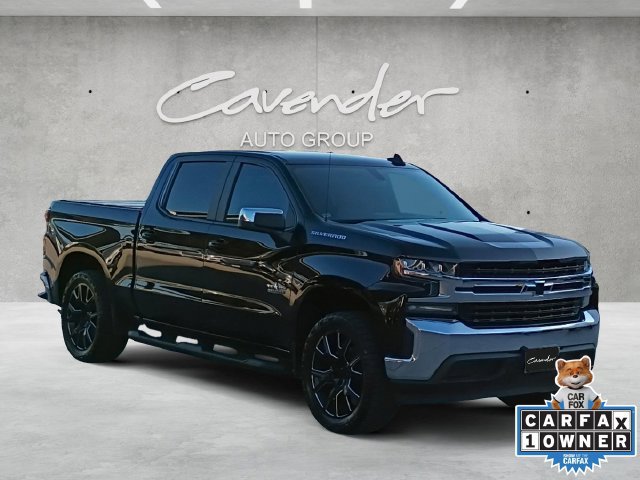 Used 2020 Chevrolet Silverado 1500 LT w/ Texas Edition RWD image 2