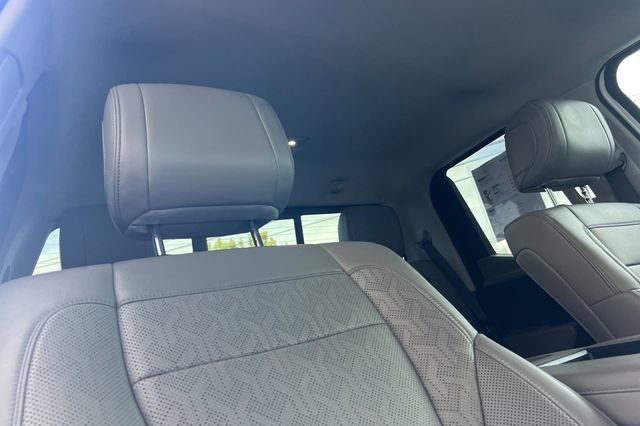 Used 2022 Toyota Tundra Limited AWD/4WD image 18