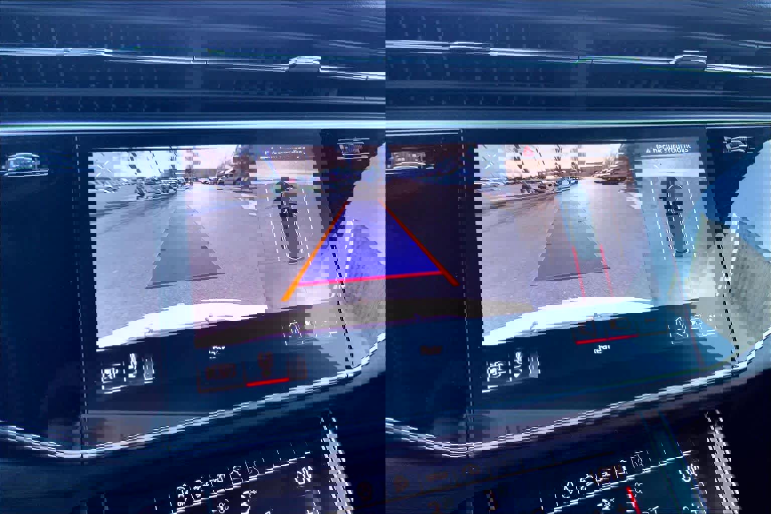 Used 2023 Audi Q7 Premium Plus image 26