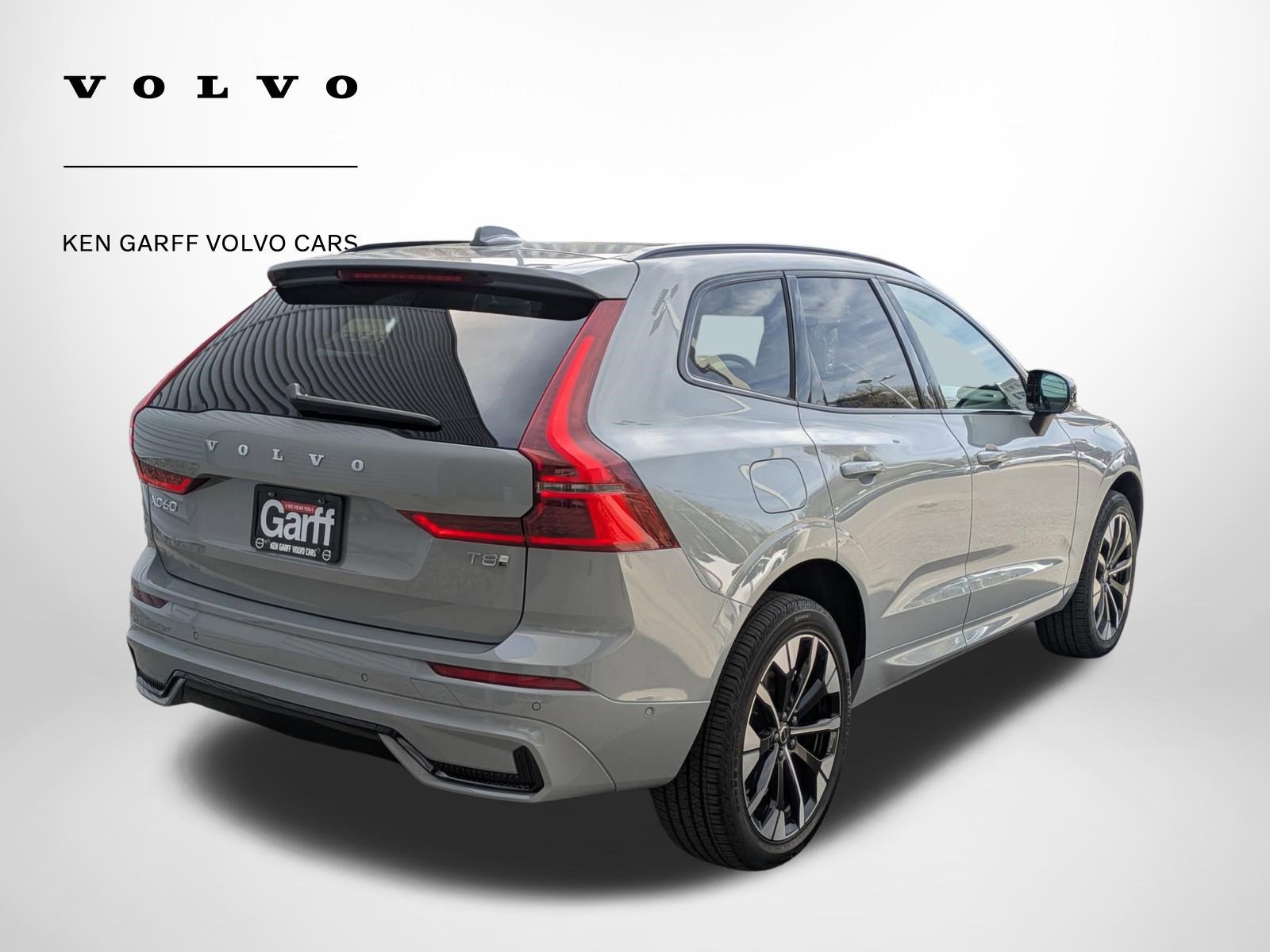 Used 2026 Volvo XC60 T8 Ultra image 3