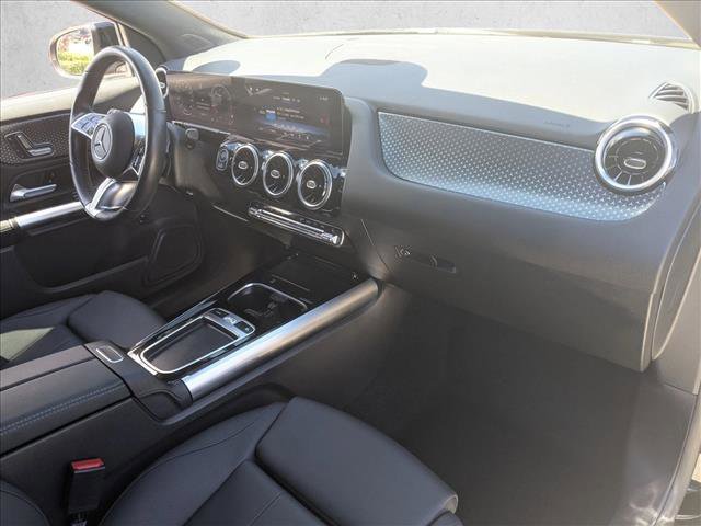 Used 2025 Mercedes-Benz GLA 250 image 21