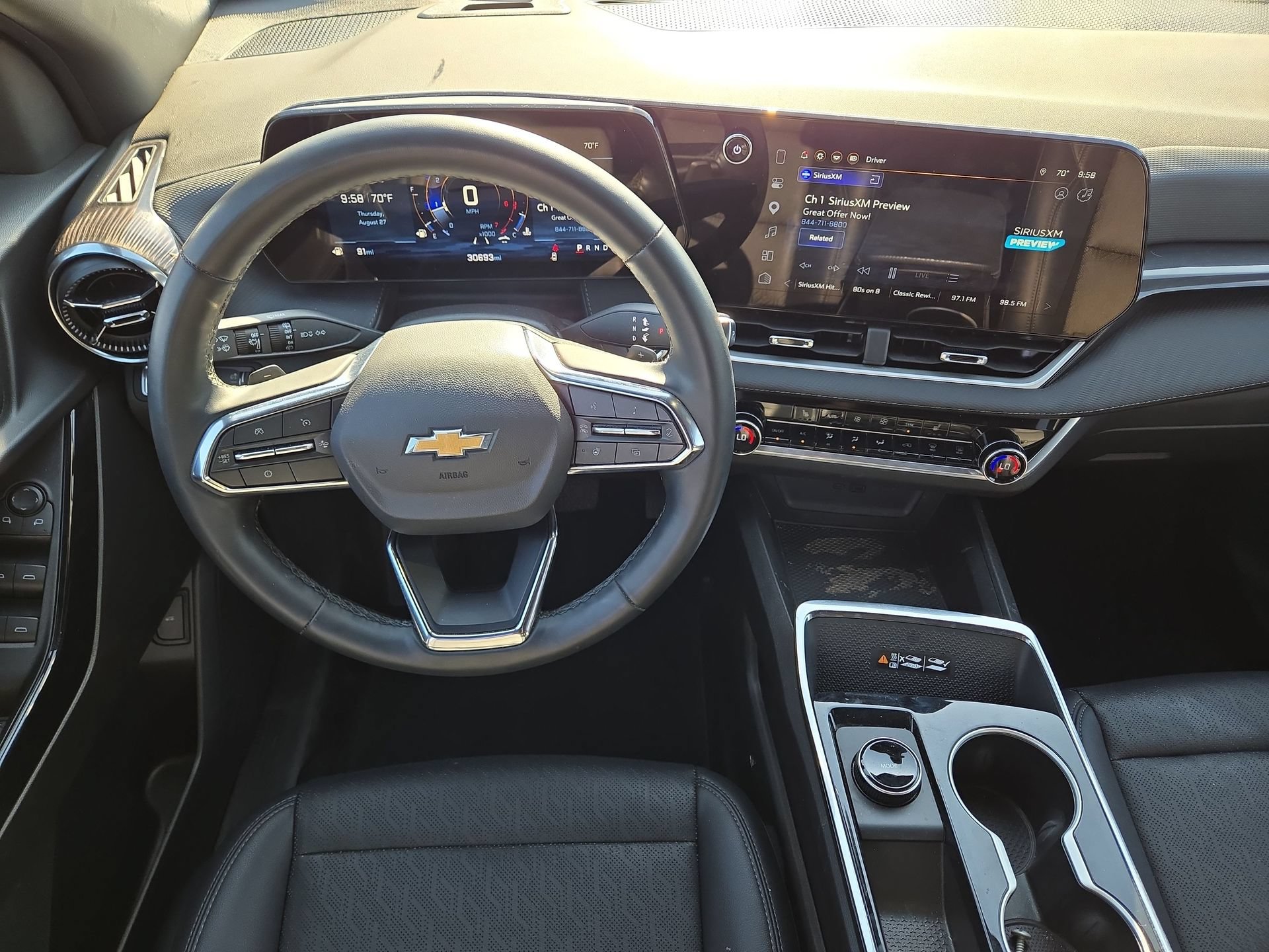 Used 2026 Chevrolet Equinox LT w/ Convenience Package II FWD image 14