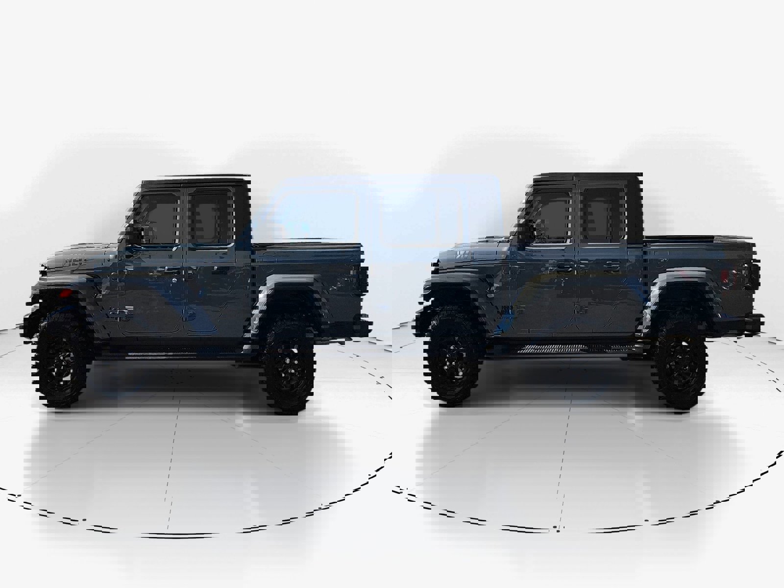 Used 2023 Jeep Gladiator Willys AWD/4WD image 6