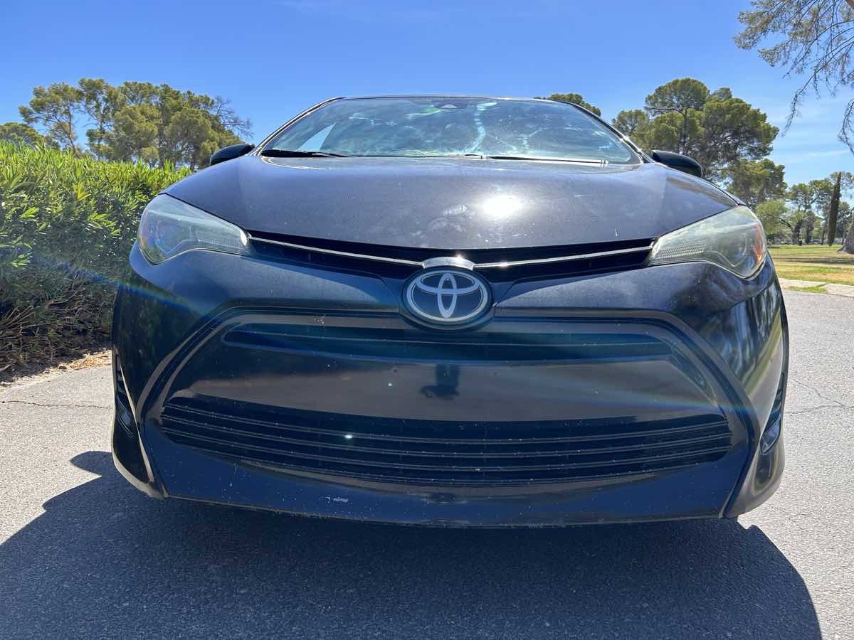 Used 2018 Toyota Corolla LE FWD image 7
