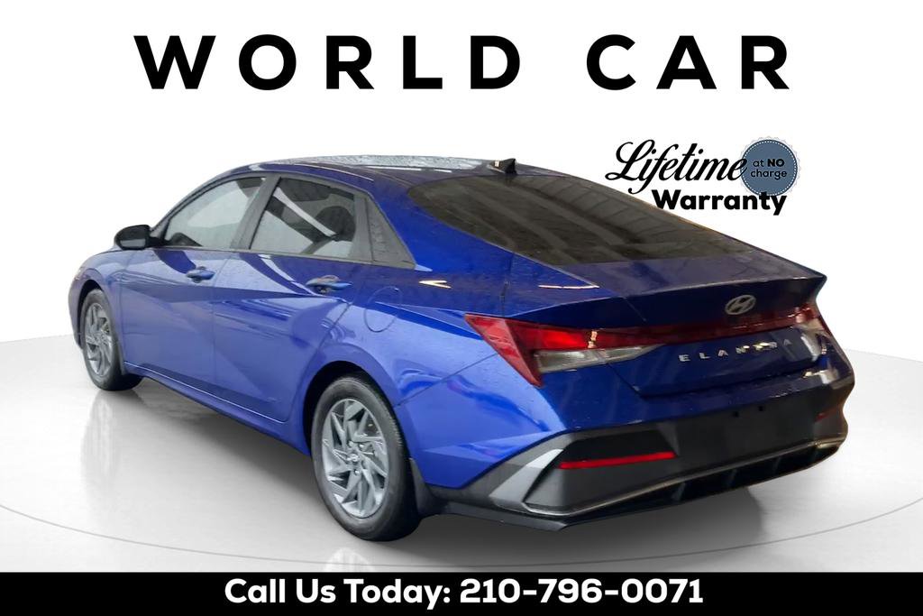 Used 2024 Hyundai Elantra SEL FWD image 5