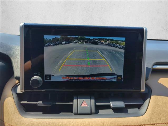 Certified 2024 Toyota RAV4 LE FWD image 21
